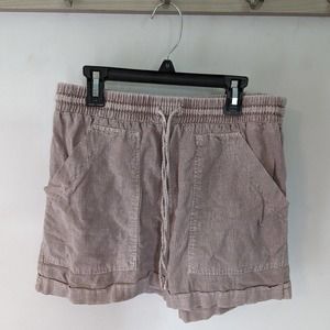 Universal Thread Shorts